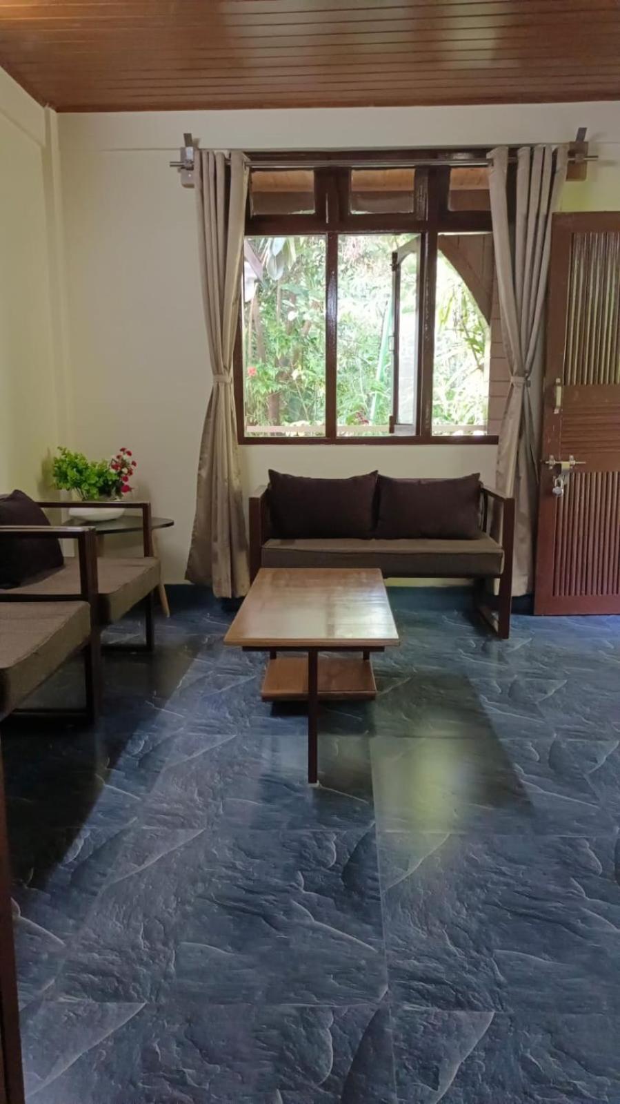Hotel Aam'S Courtyard Kalimpong Esterno foto